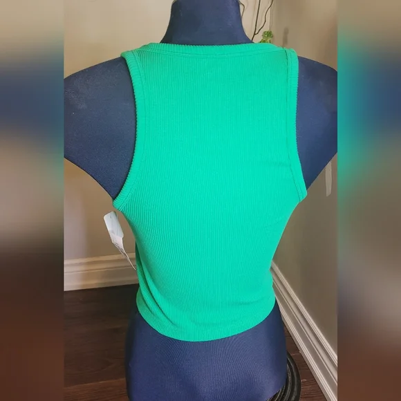 Ambiance Brand Crop Top - Picture 3 of 7